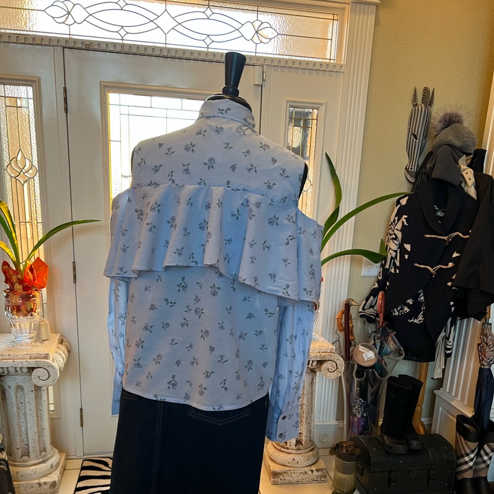 Ladies cold shoulder floral light blue long sleeve shirt - Picture 6 of 11